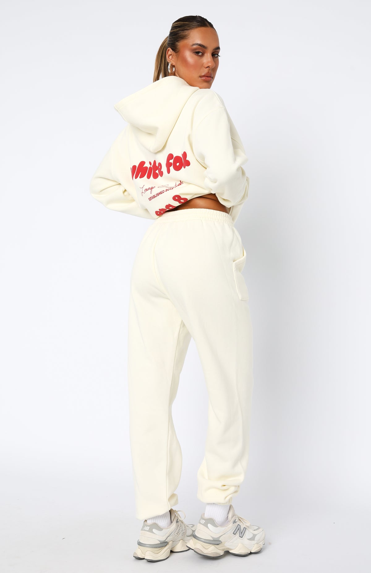 Era 8 Sweatpants Cherry Cream - Image 4