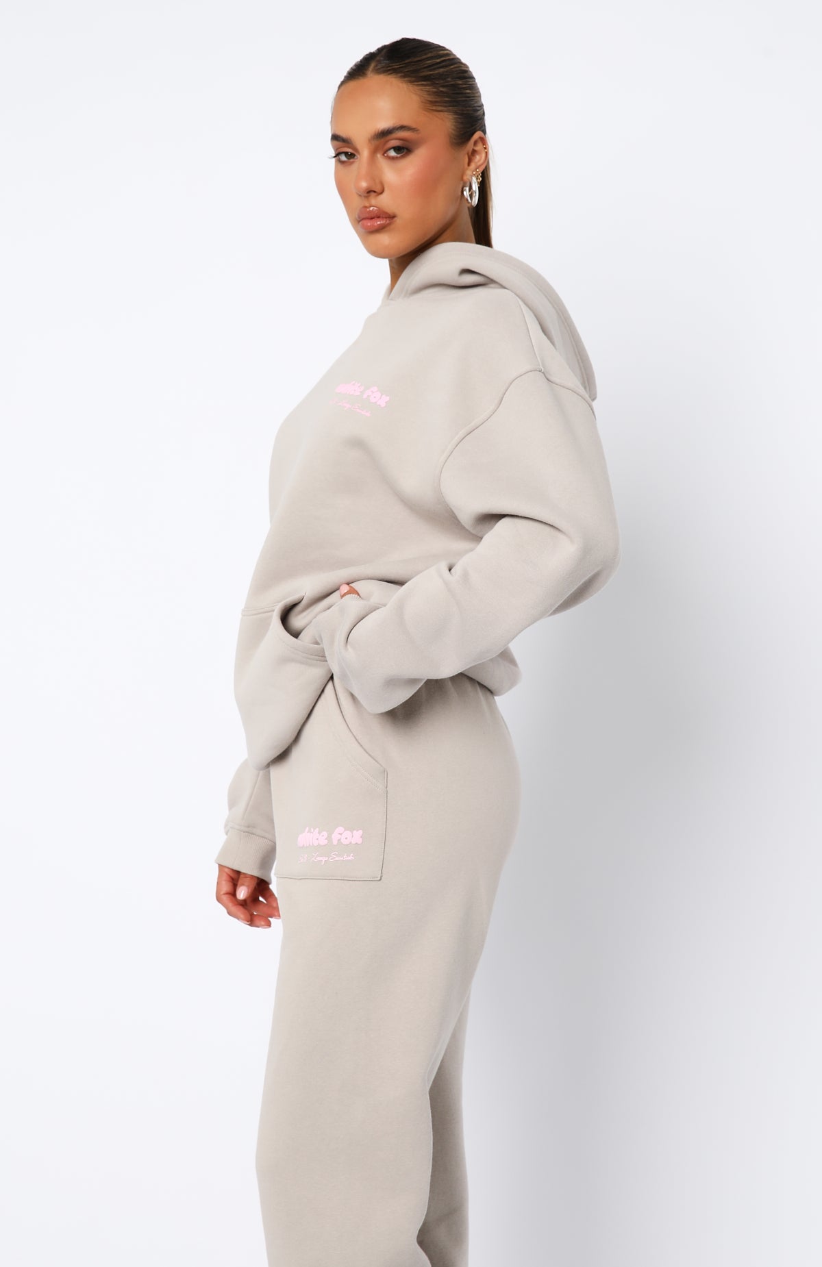 Era 8 Oversized Hoodie Mooncake - Image 3