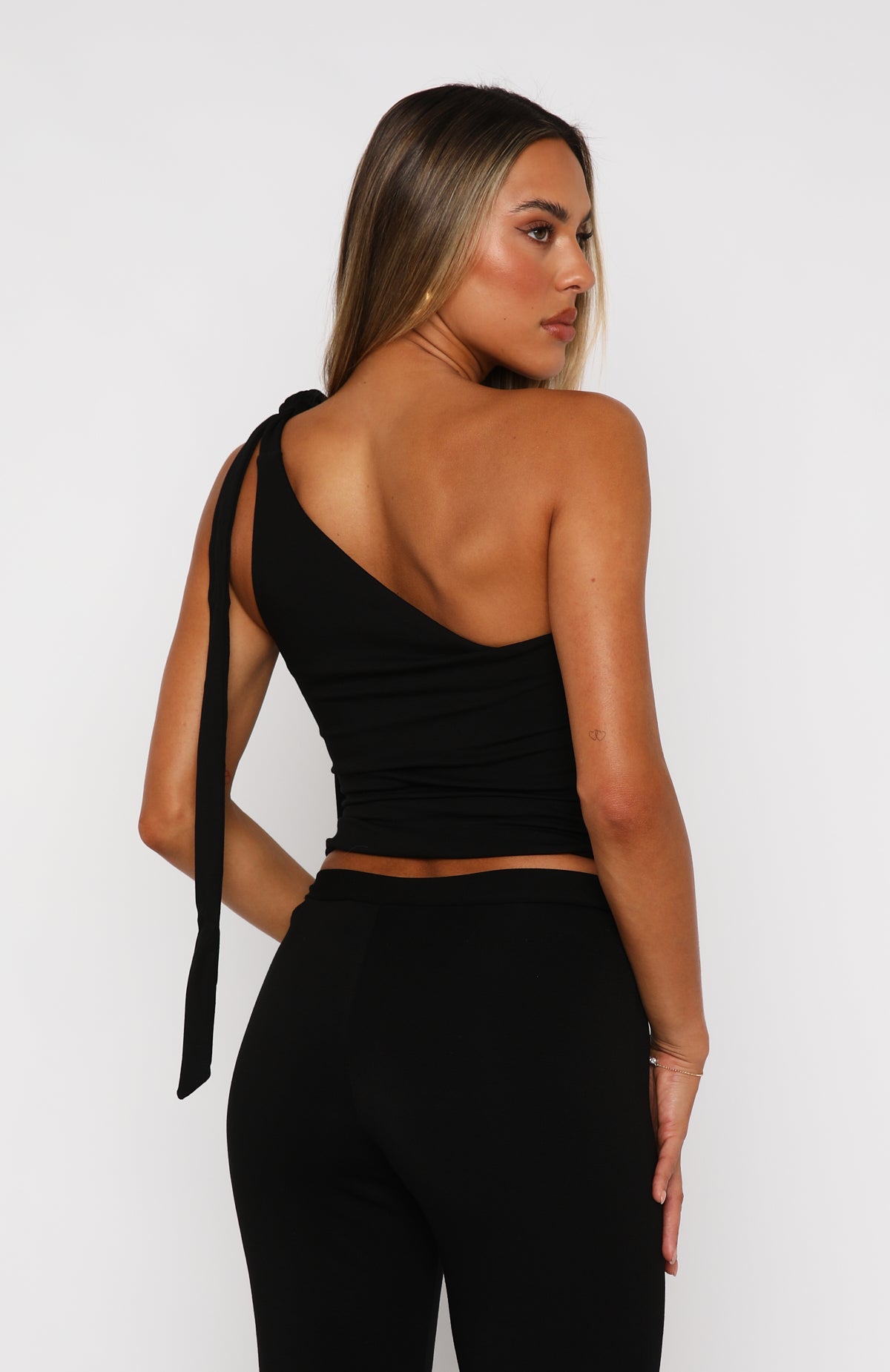 Reckless Romance One Shoulder Top Black - Image 4