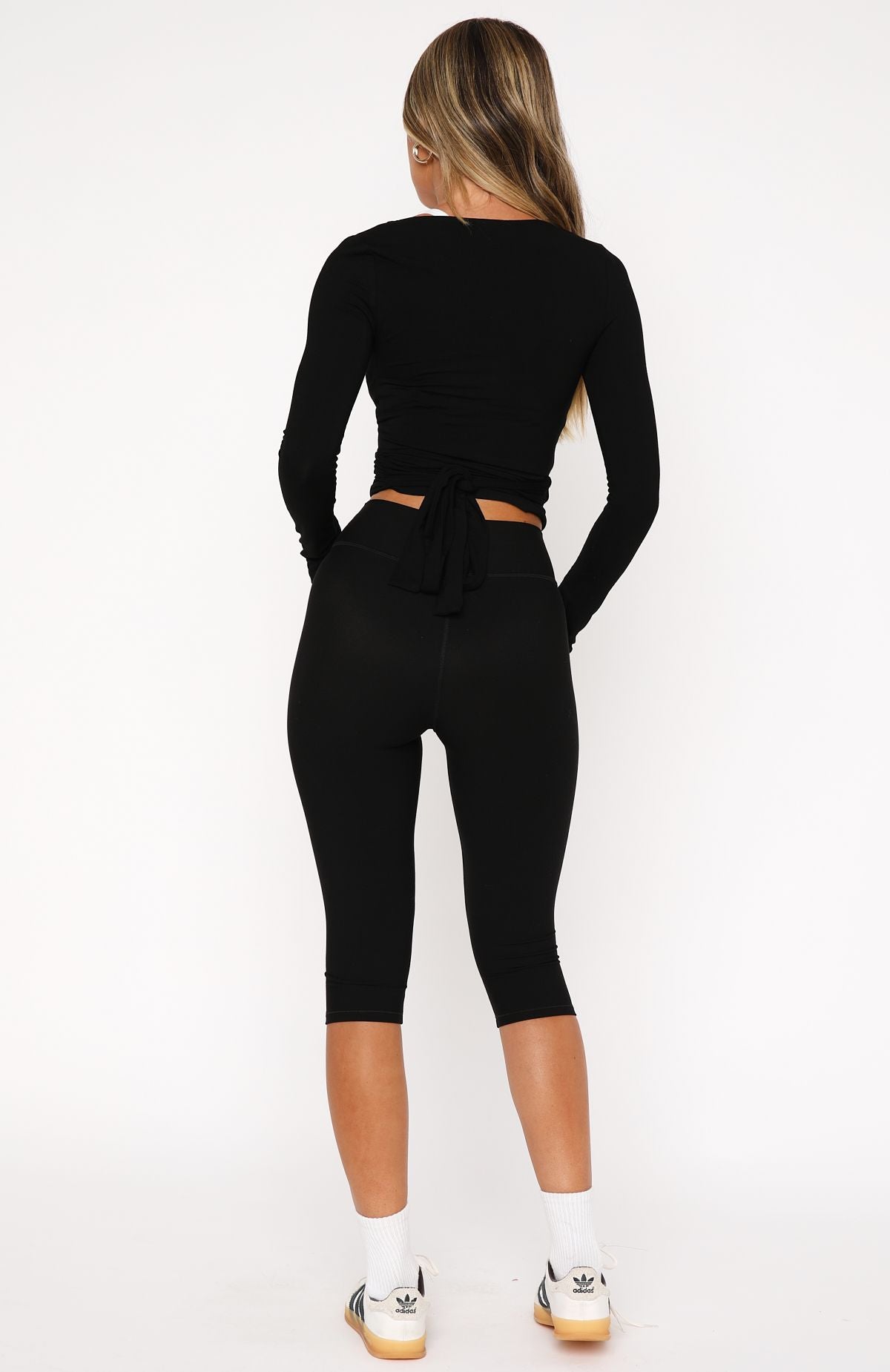 Limitless Capri Black - Image 4