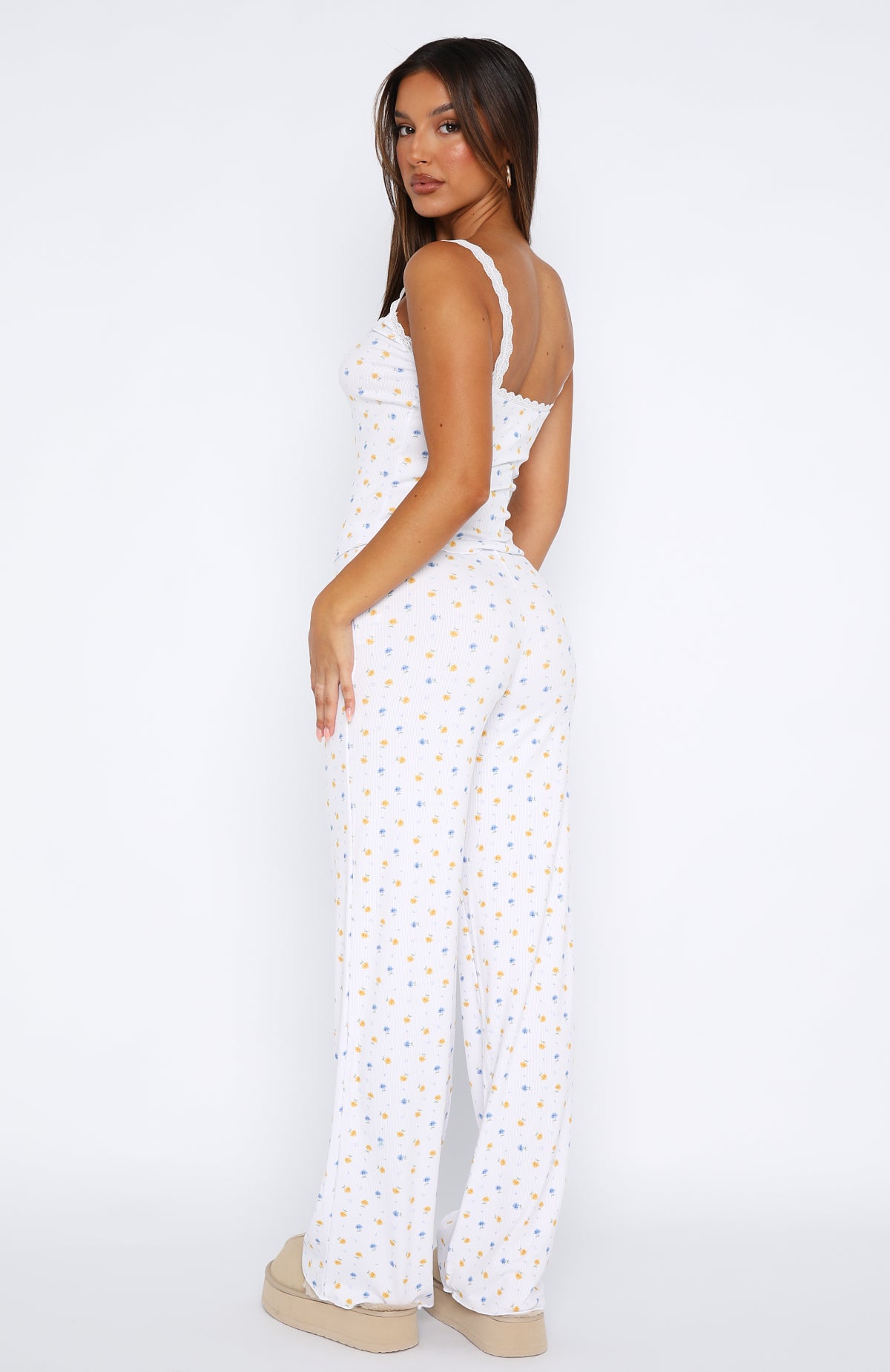 Blissful Dreams Pyjamas Set Buttercup Floral - Image 4