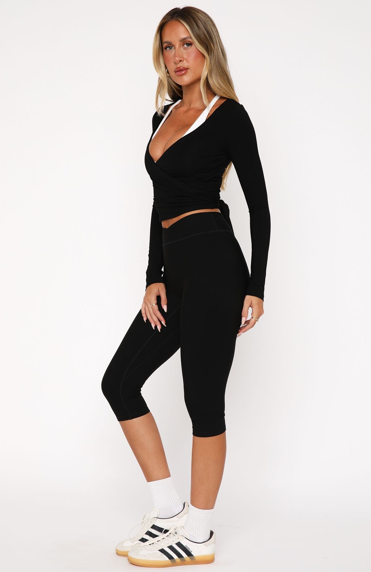 Limitless Capri Black - Image 3
