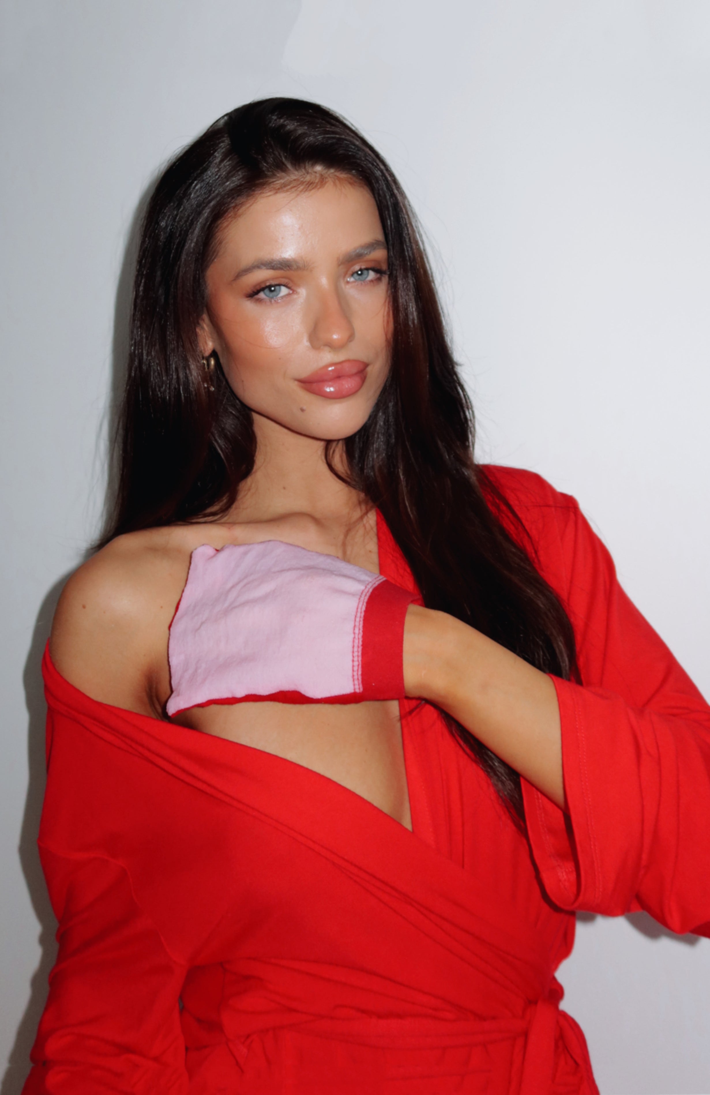 BADDEST Exfoliating Mitt - Image 2