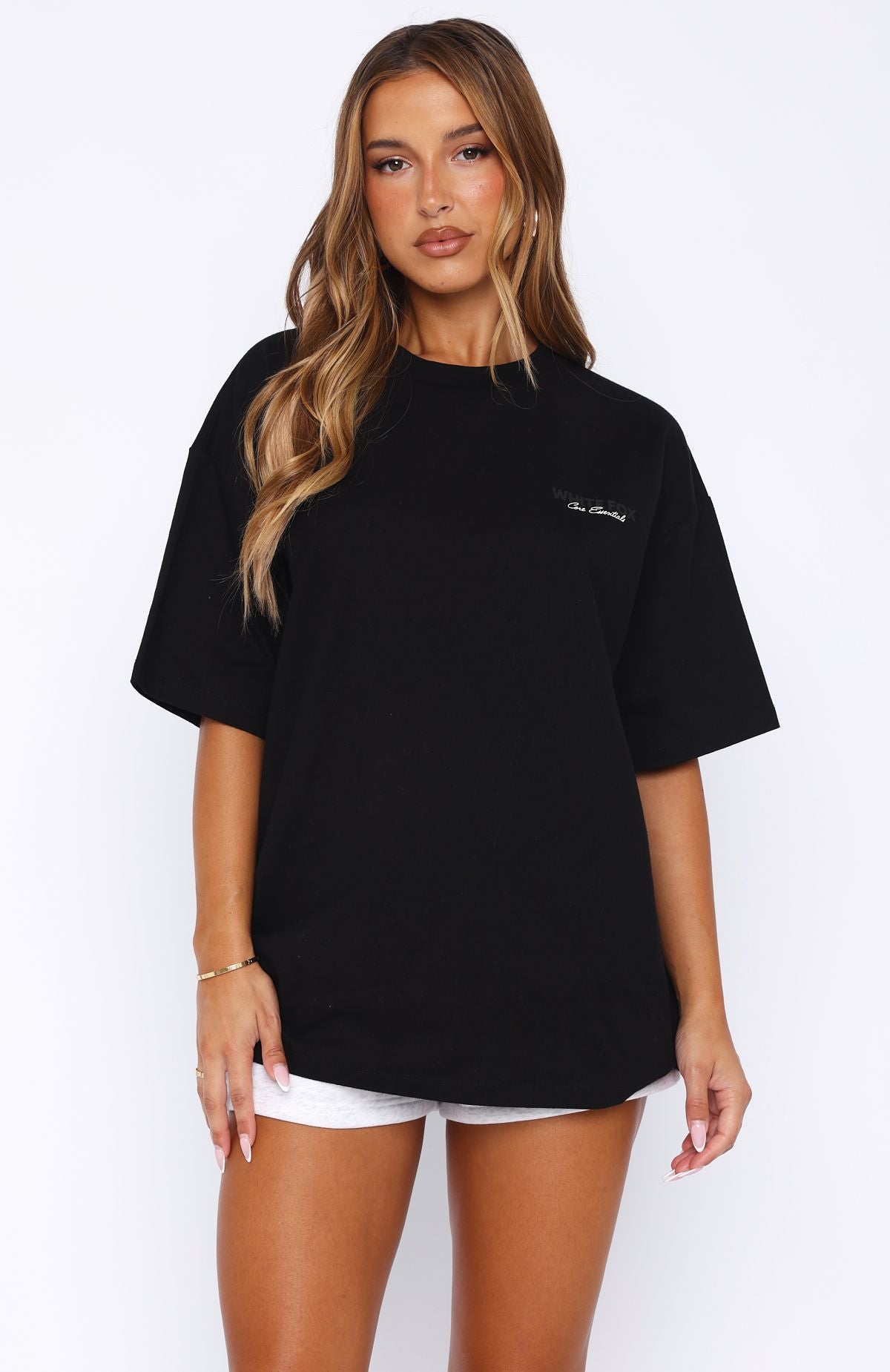 Core Essentials Oversized Tee Black - Image 2