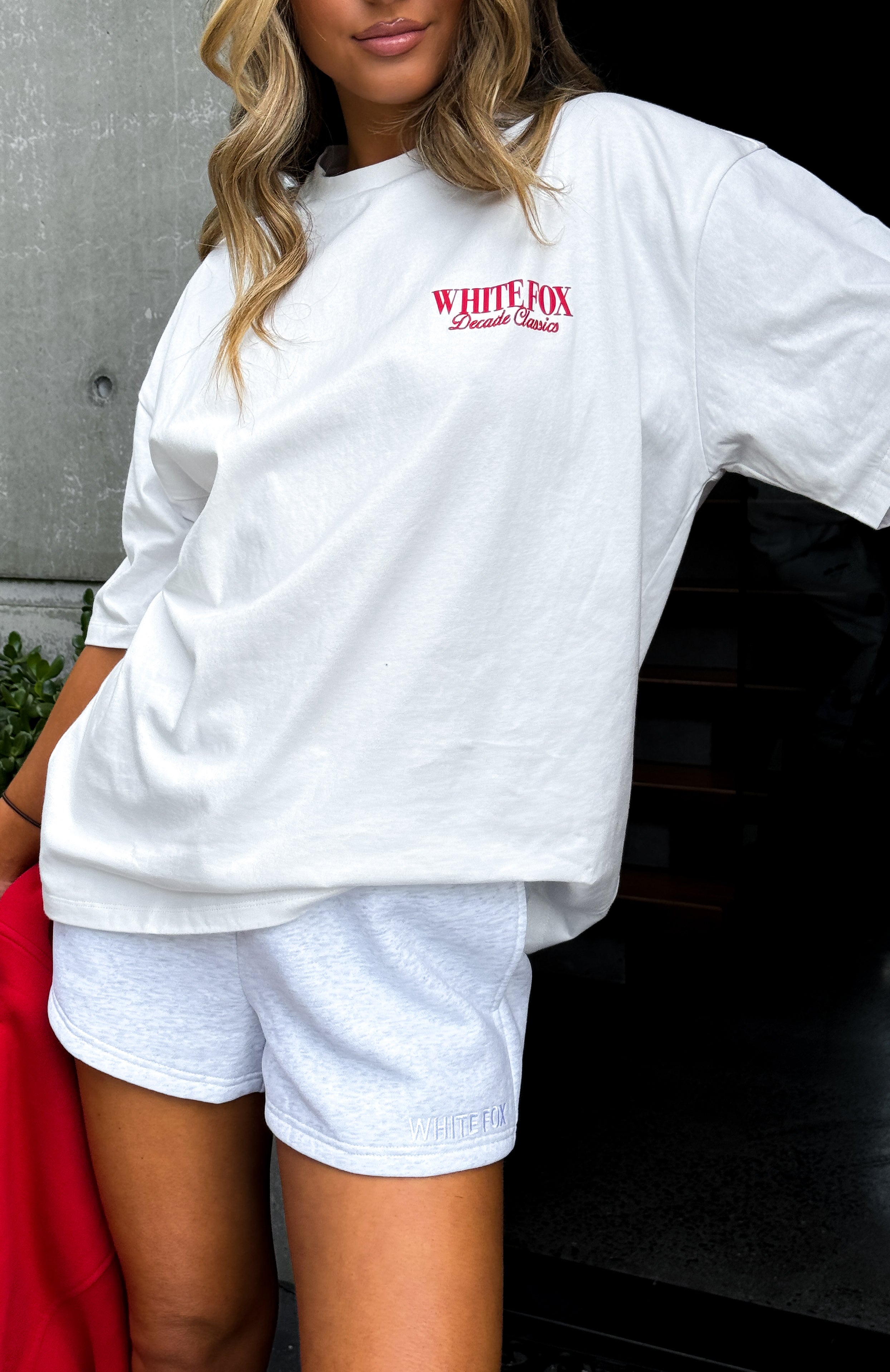 Decade Classics Essential Oversized Tee White - Image 2