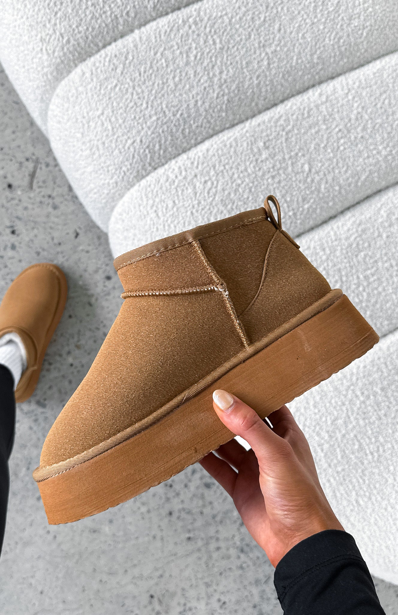 Jet Setter Platform Snug Boots Chestnut - Image 3