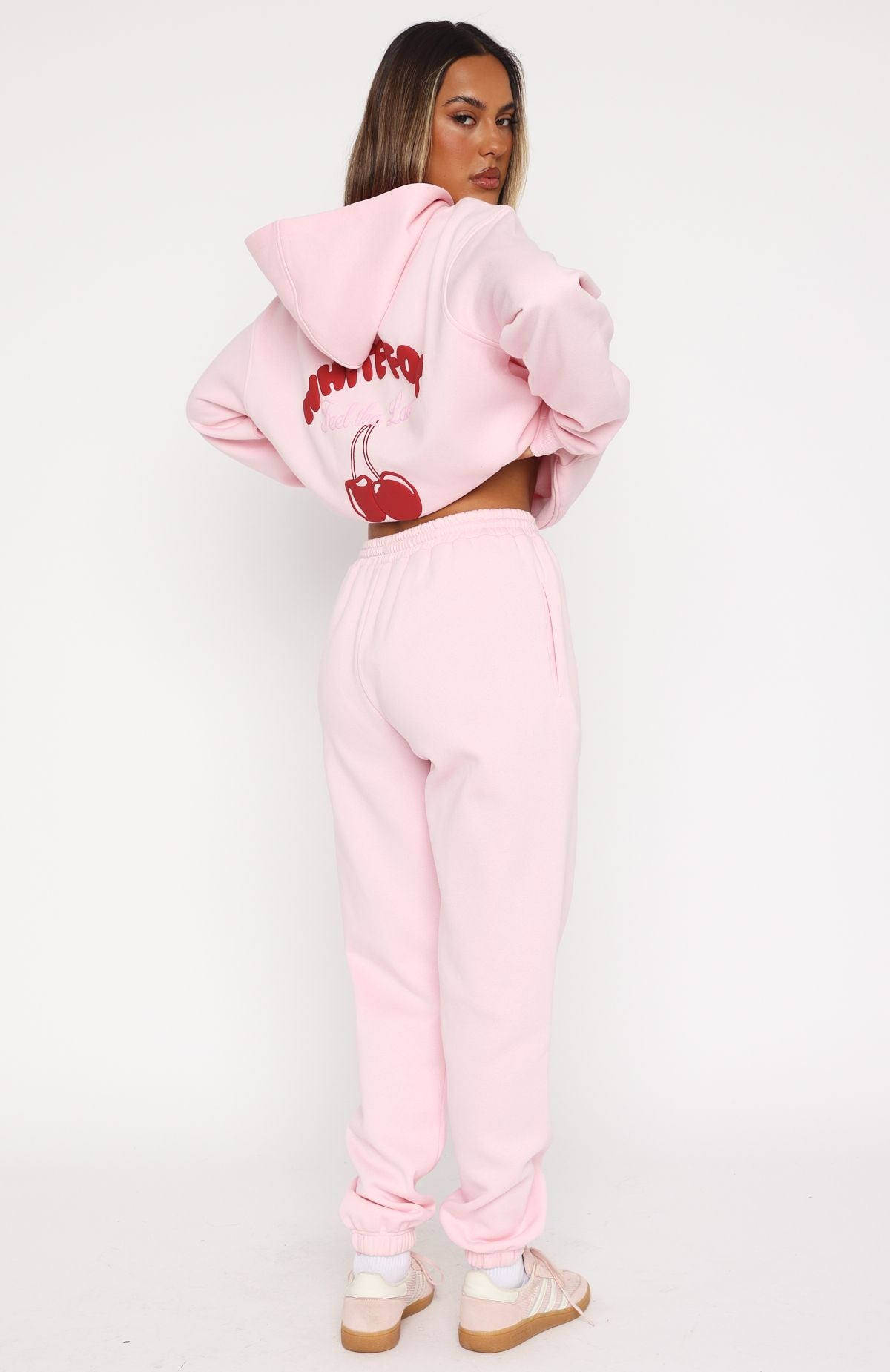 Love Me Tender Sweatpants Pink - Image 4