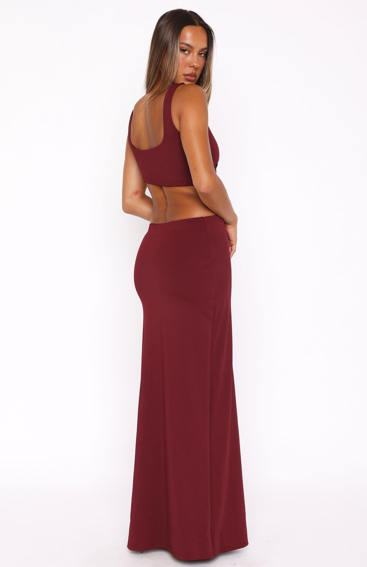 It Feels Wrong Maxi Dress Burgundy - Image 4