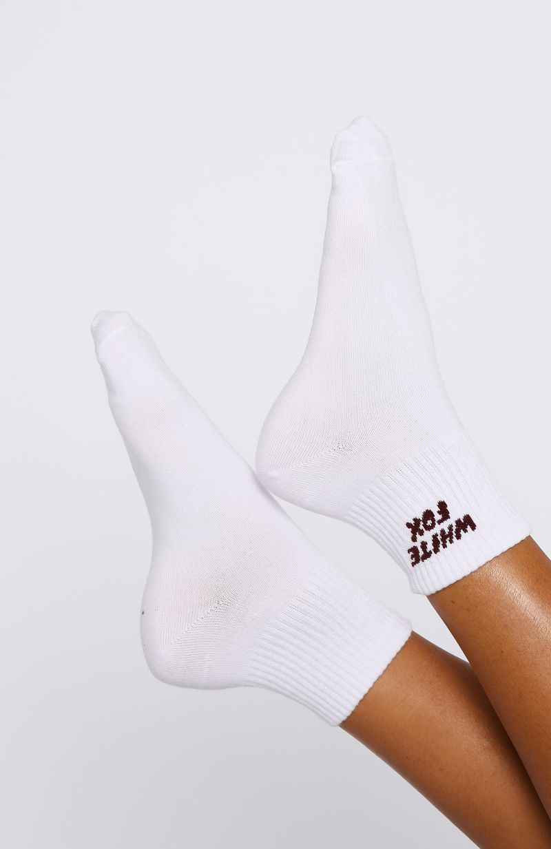 Offstage Socks White/Burgundy - Image 2