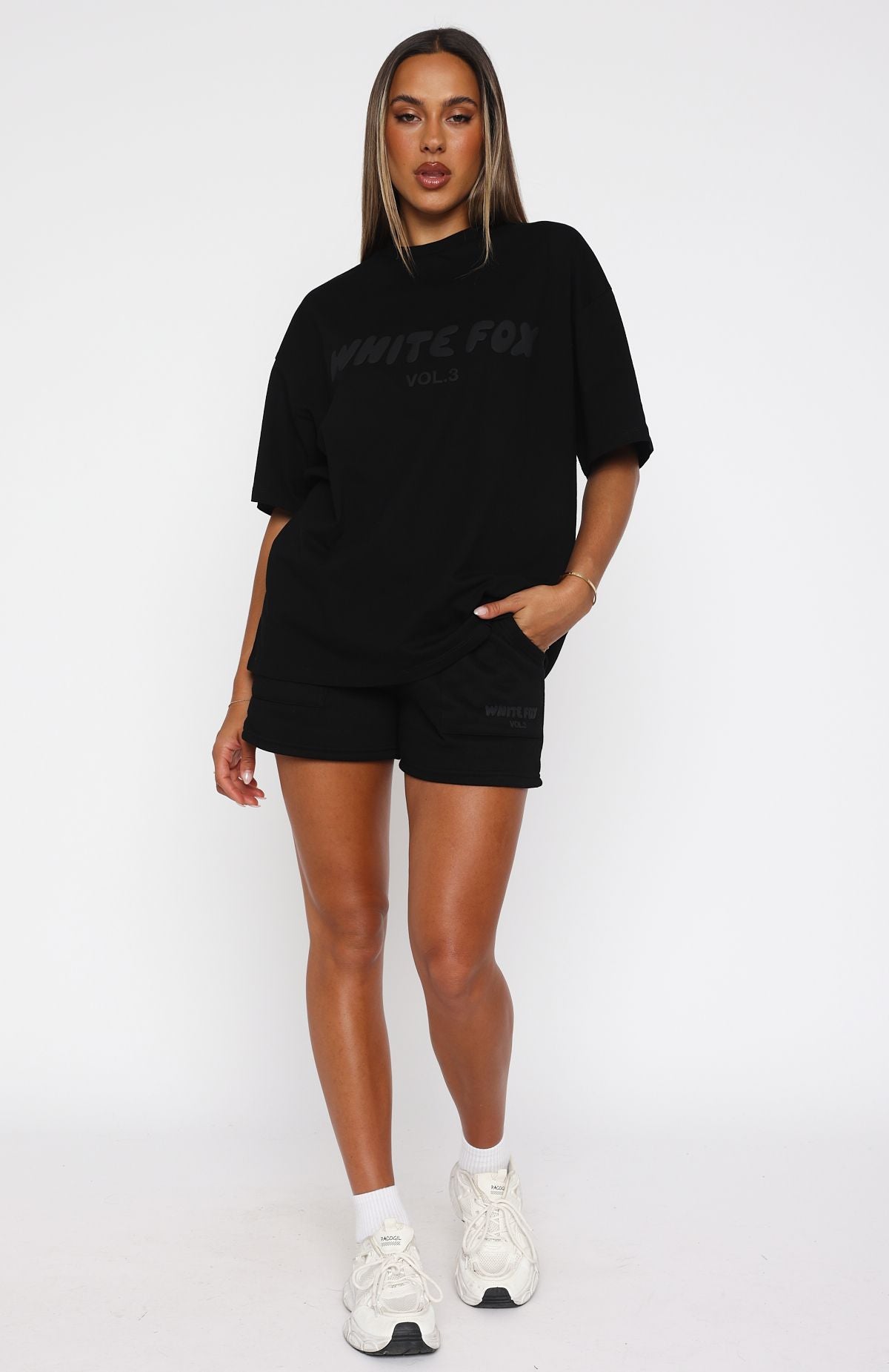 Offstage Oversized Tee Onyx - Image 5