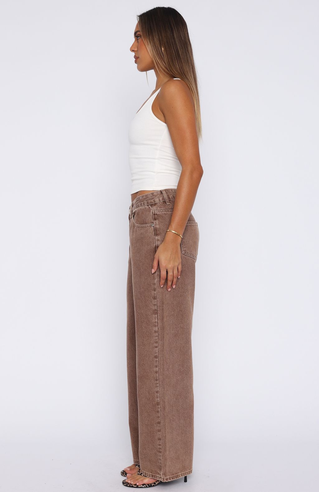 Bring The Style Low Rise Wide Leg Jeans Tan Wash - Image 3