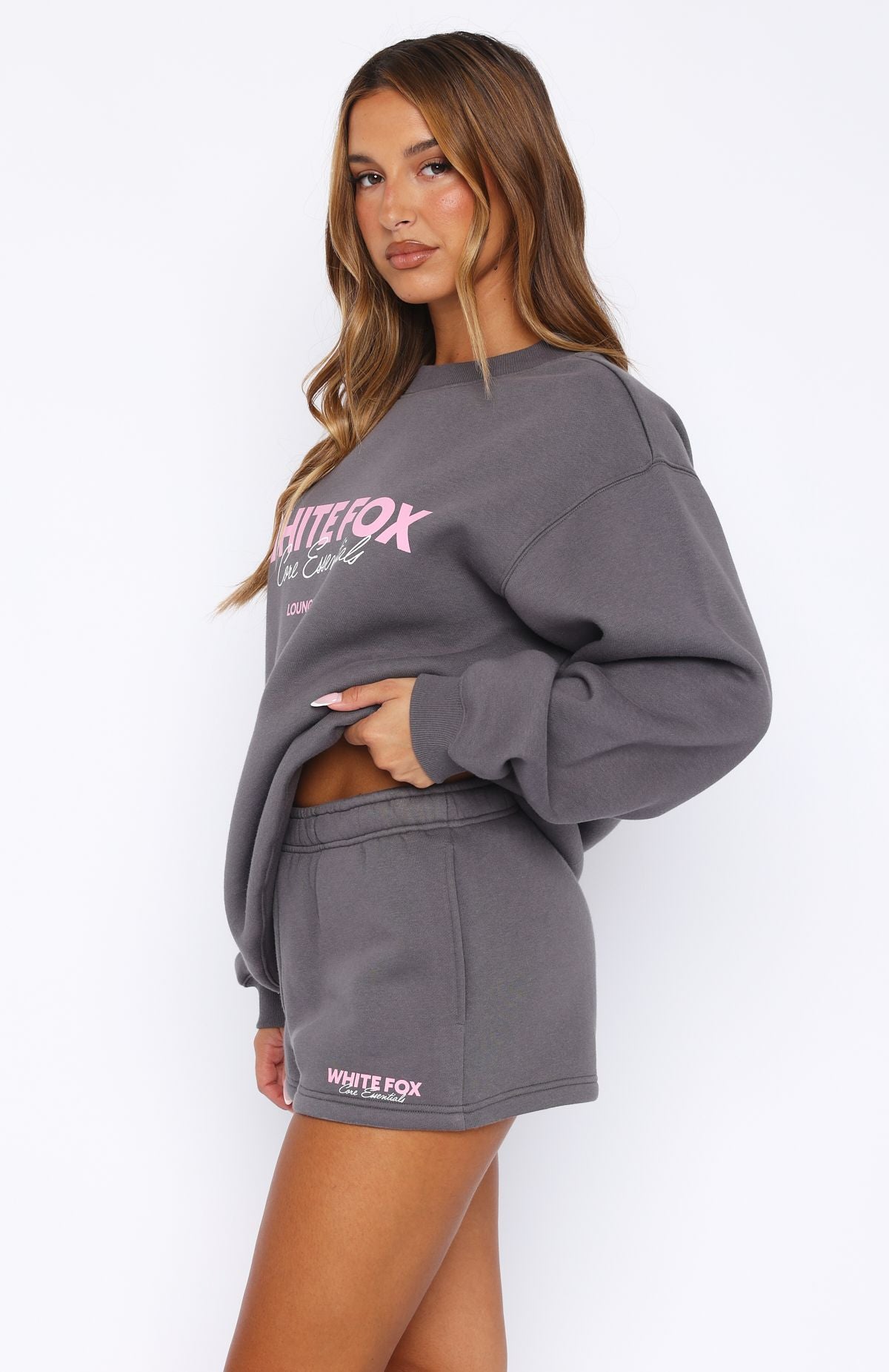 Core Essentials Lounge Shorts Volcanic - Image 3