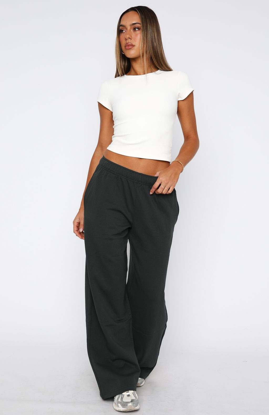 Give It A Rest Wide Leg Sweatpants Forest Green - Image 2