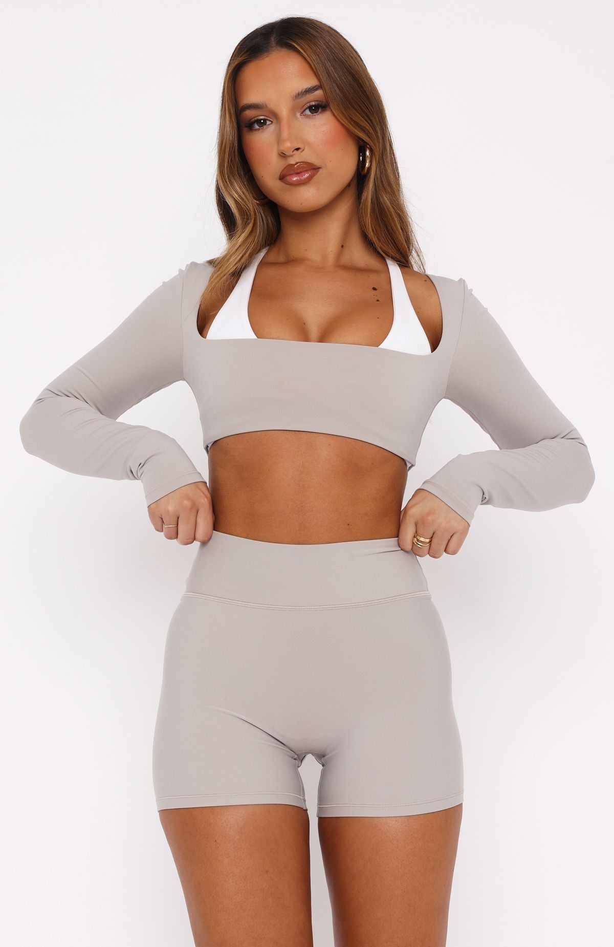 Keep Up High Waisted Shorts 4" Pebble - Image 2