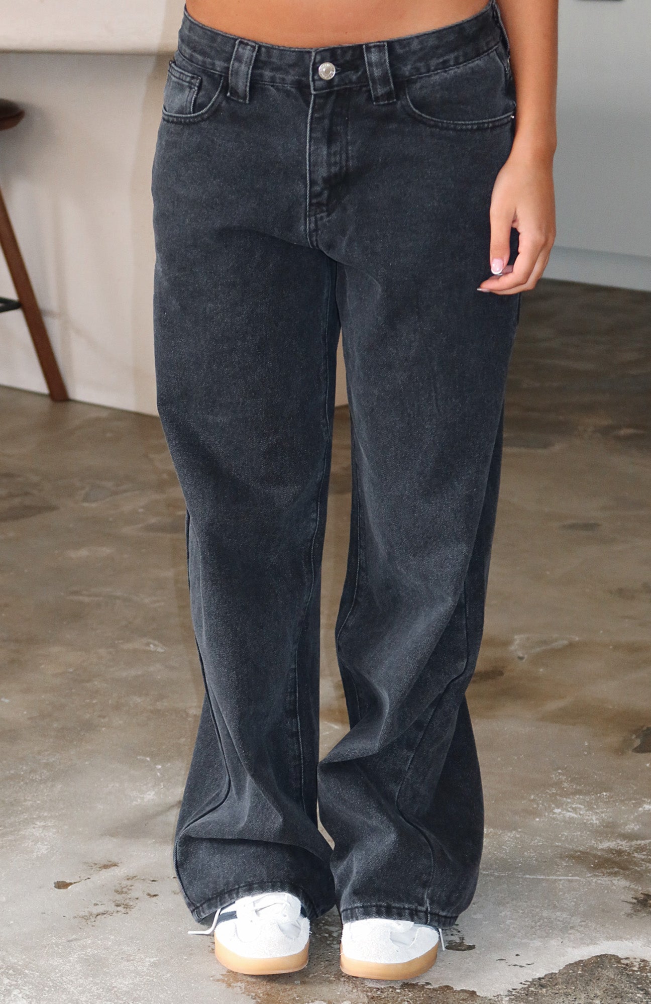 Clarissa Low Rise Wide Leg Jeans Black Acid - Image 2