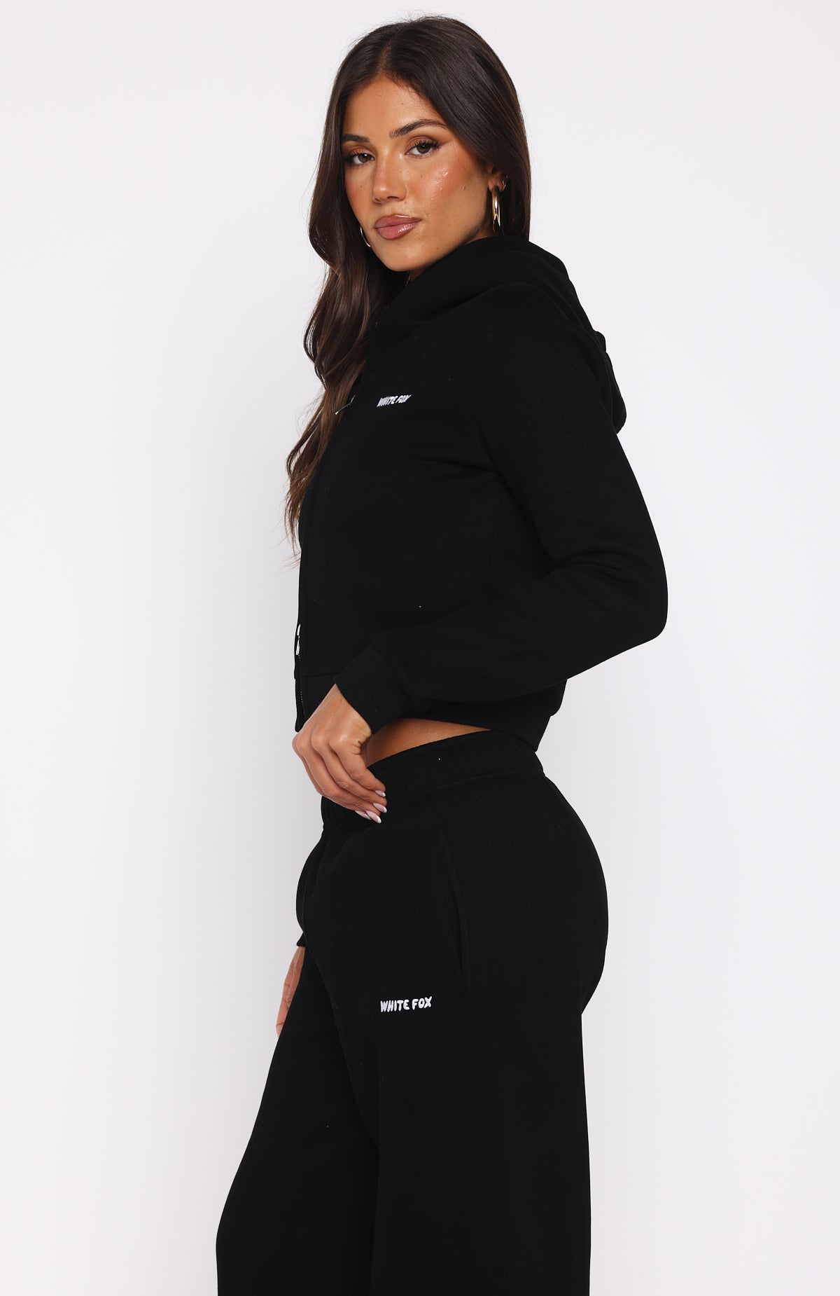 Comfy And Cute Slim Zip Front Hoodie Black - Image 3