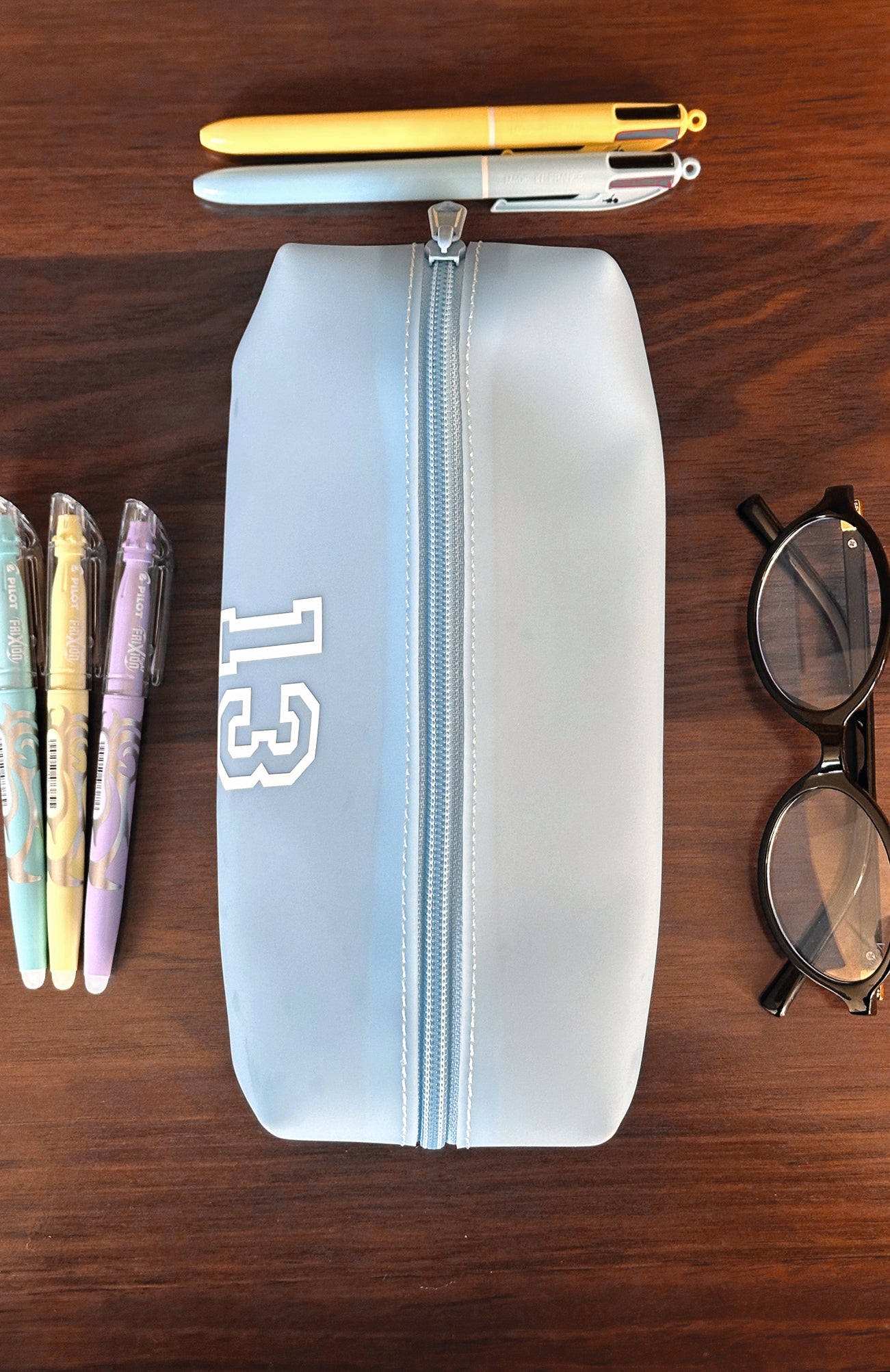 Lia Case Blue/White - Image 4