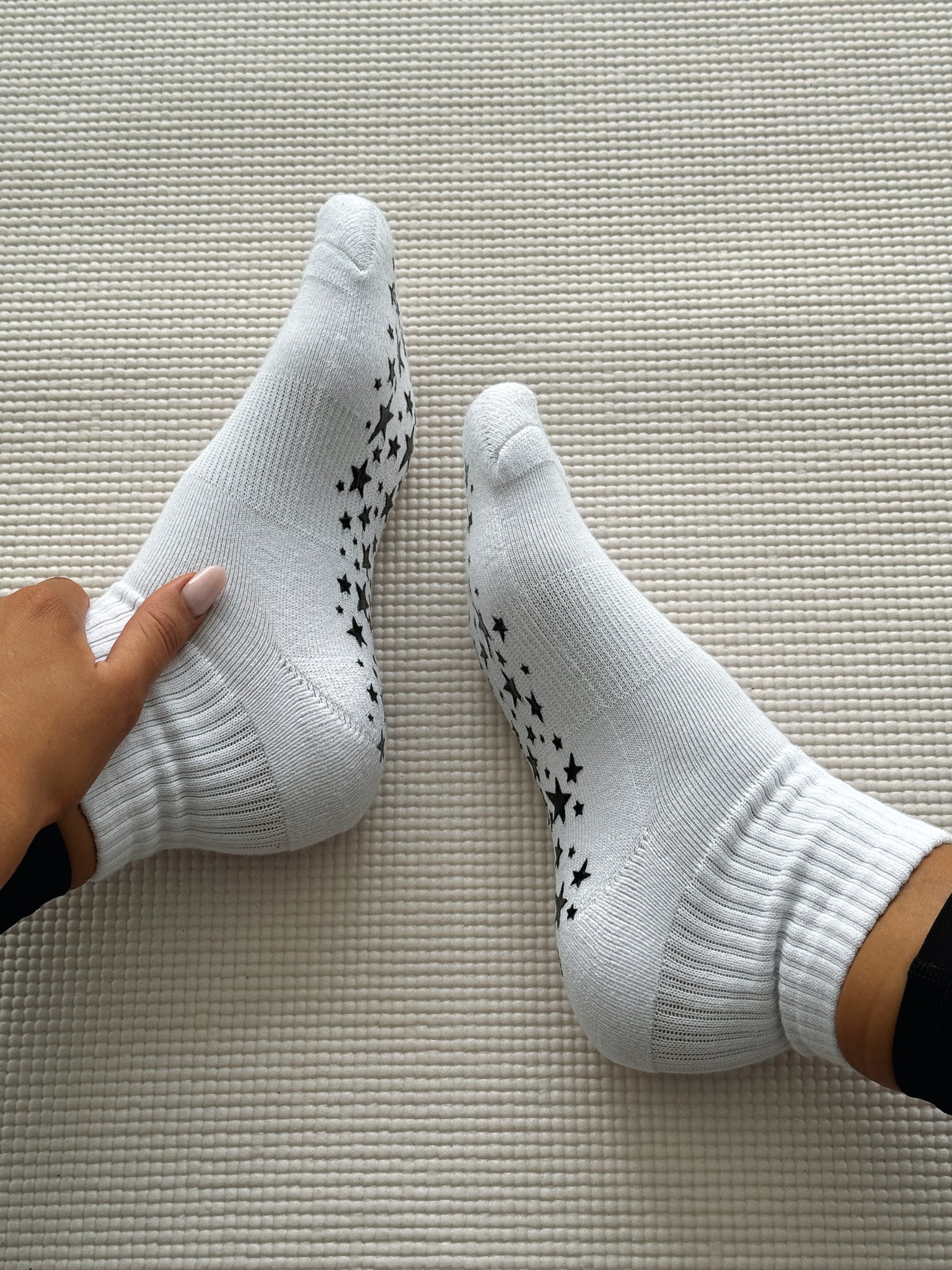 No Slowing Down Grip Socks White/Black - Image 6