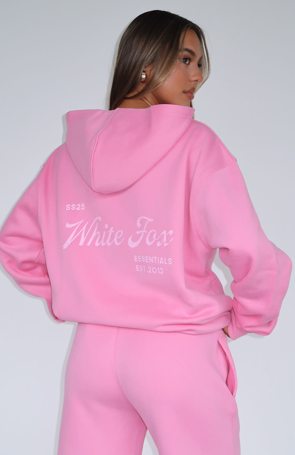The Good Life Back Graphic Oversized Hoodie Pink - Image 5