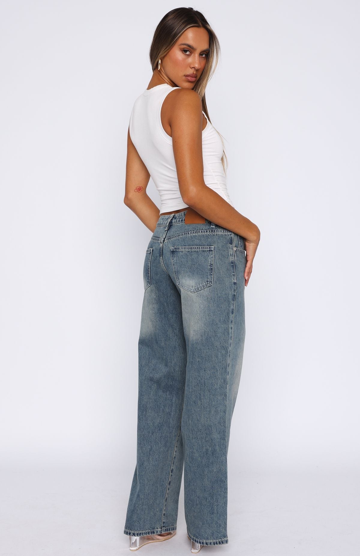 Chelsea Low Rise Straight Leg Jeans Brown Blue Acid - Image 4